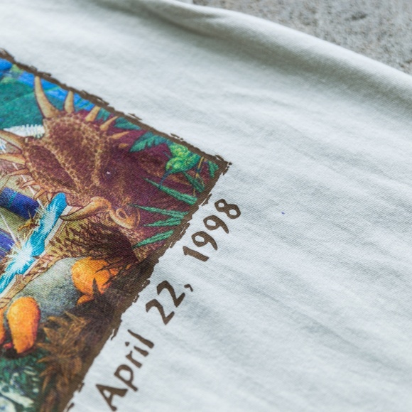 Vintage 1998 Disney Animal Kingdom Opening Day Tee - Picture 3 of 5